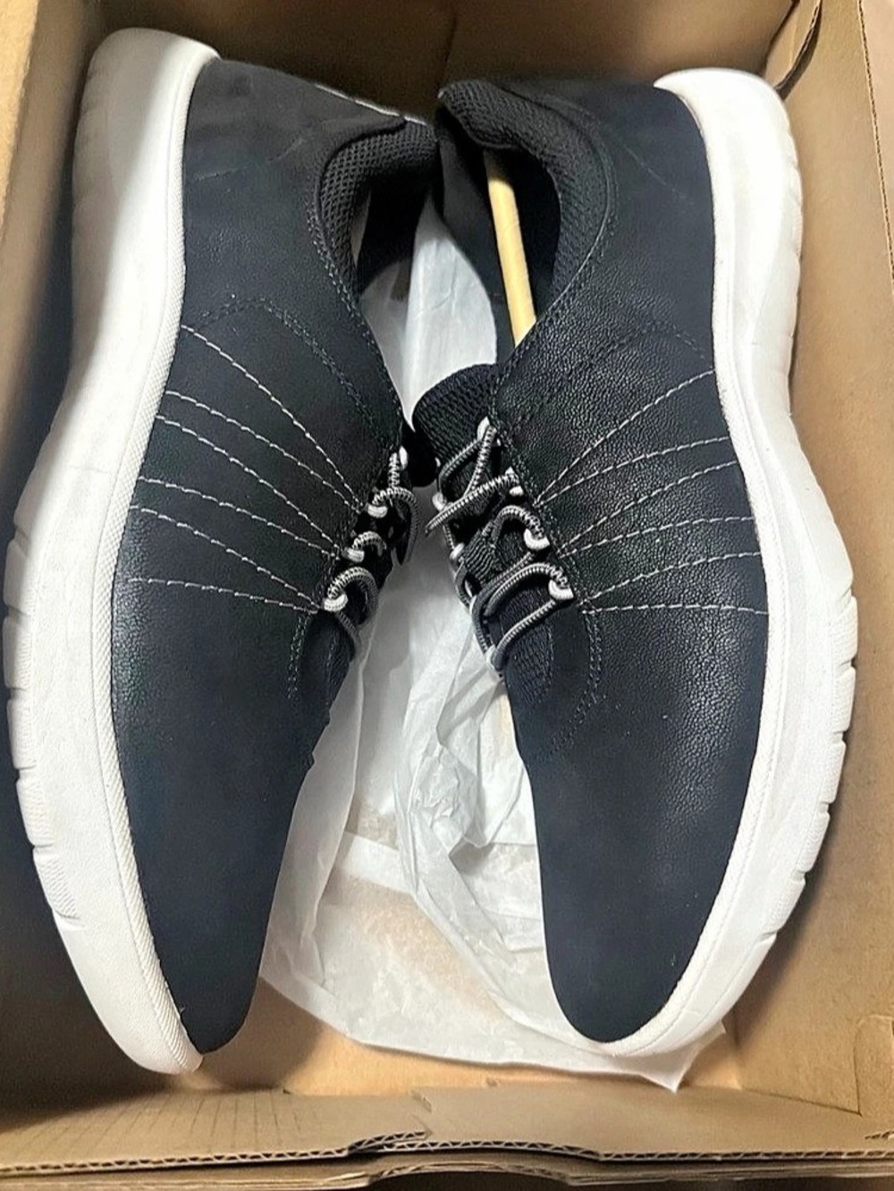 Clarks Adella Stroll Women's shoes Black Size 9 1/2 New With Box